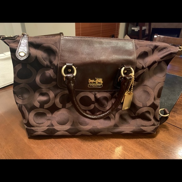 Coach monogram handbag - Picture 7 of 8